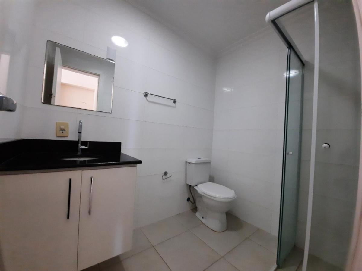 Apartamento 3 Quartos 8 Pessoas A 50 Mts Da Praia De Bombas, A 100M Da Passarela Do Ribeiro Bombinhas Exterior foto
